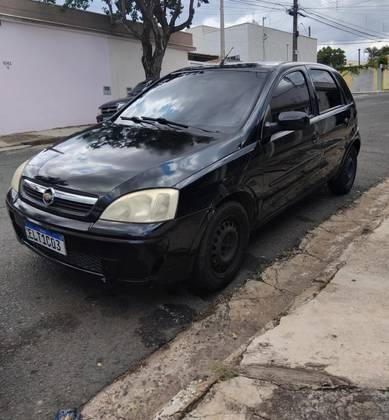 CHEVROLET CORSA 1.4 MPFI MAXX 8V FLEX 4P MANUAL CHEVROLET CORSA 1.4 MPFI MAXX 8V FLEX 4P MANUAL